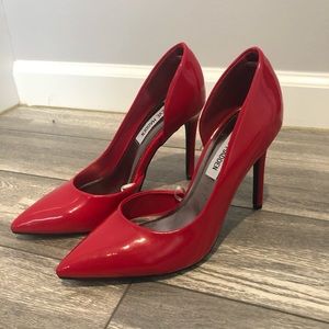 Steve Madden Red heels 👠